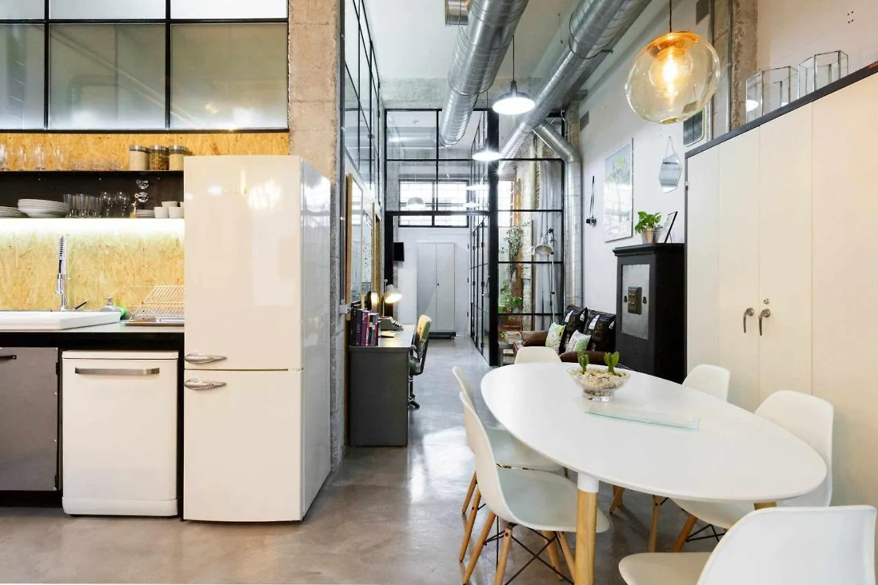 Monkeys Apartments Luxury Metaloft Siviglia Spagna