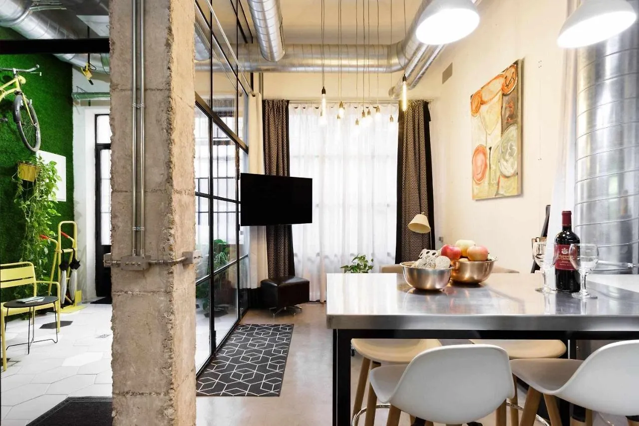 Monkeys Apartments Luxury Metaloft Seville 0*,