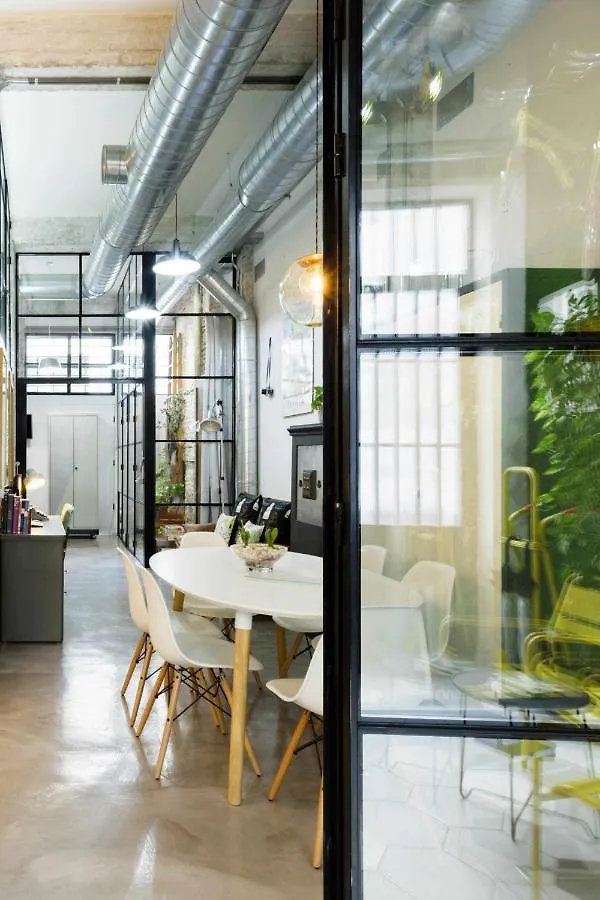 Monkeys Apartments Luxury Metaloft Seville
