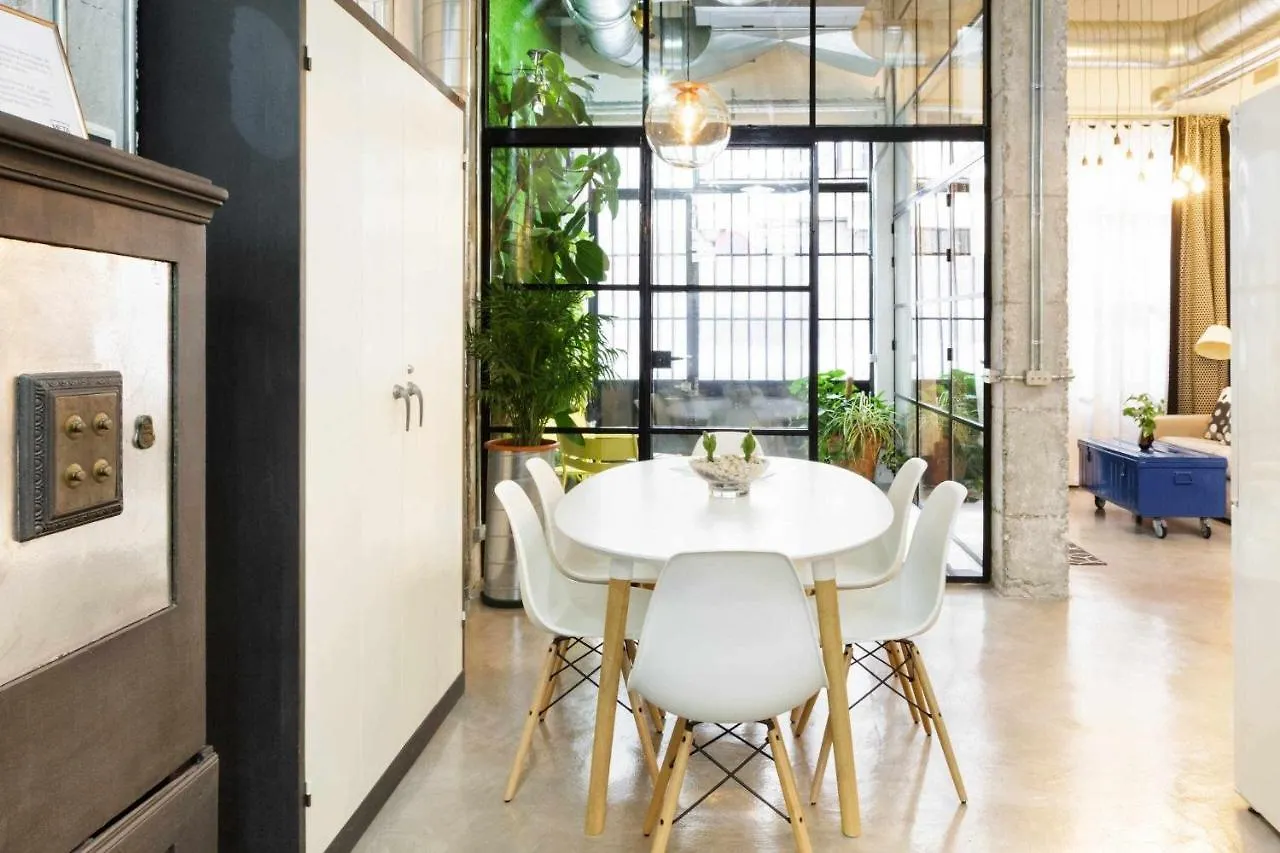 Monkeys Apartments Luxury Metaloft Seville