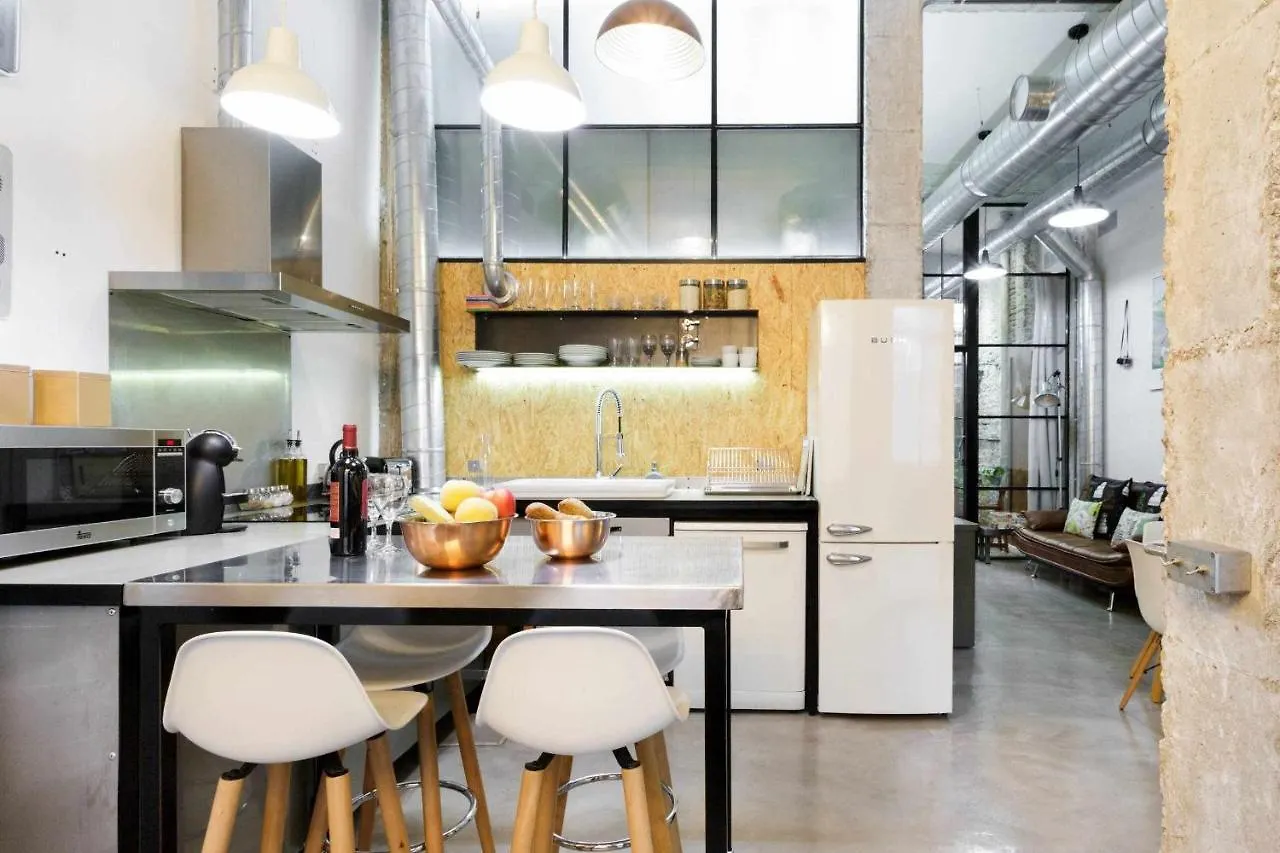 Monkeys Apartments Luxury Metaloft Seville Spain