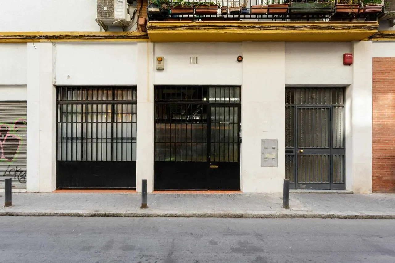 Monkeys Apartments Luxury Metaloft Seville
